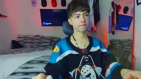 TONER online show from October 29, 2:14 am