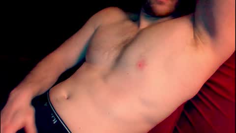 Snapshot of t3ns0r_ chatting on February 26, 12:20 am t3ns0r_ online show from February 26, 12:20 am