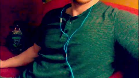 Snapshot of t3ns0r_ chatting on March 11, 6:19 am t3ns0r_ online show from March 11, 6:19 am