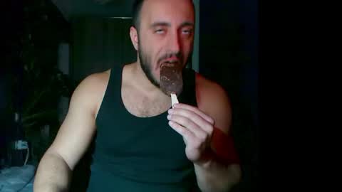 Huracane online show from November 21, 5:33 pm