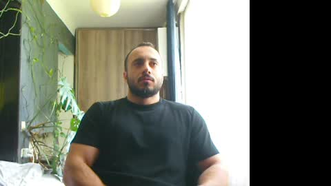 Huracane online show from May 8, 7:14 am