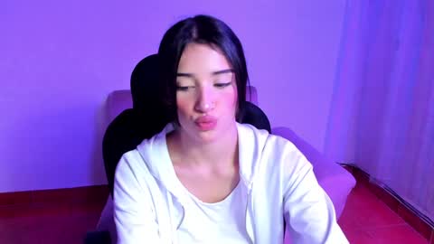 Snapshot of tabitapurple chatting on December 31, 11:09 am TABITA online show from December 31, 11:09 am