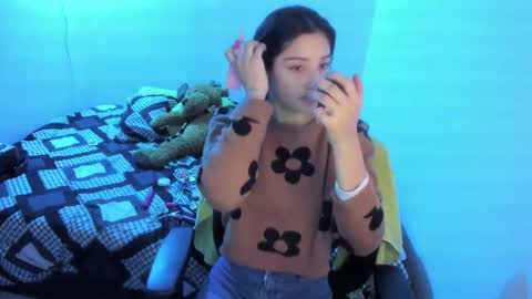 Snapshot of tabitapurple chatting on February 9, 12:30 pm TABITA online show from February 9, 12:30 pm