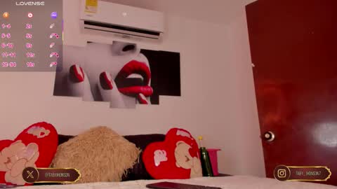 Snapshot of tabyjhonson_ chatting on September 20, 12:28 pm Taby Jhoson online show from September 20, 12:28 pm