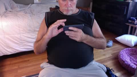 Snapshot of tacman1234 chatting on October 4, 6:39 pm tacman1234 online show from October 4, 6:39 pm