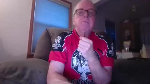 tacrunner66_ online show from November 23, 3:45 pm