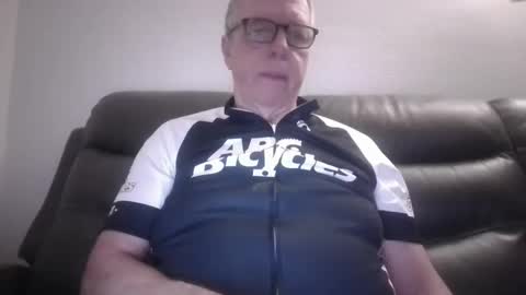 Snapshot of tacrunner66_ chatting on March 3, 2:56 pm tacrunner66_ online show from March 3, 2:56 pm