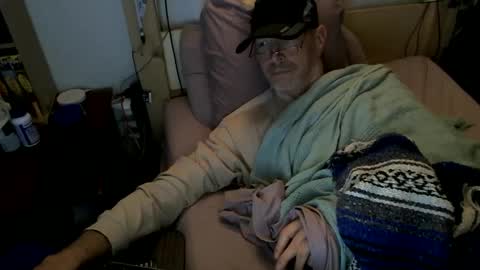 Tad Pole online show from December 18, 6:46 pm