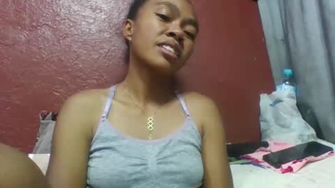 tahiryjosiah online show from November 6, 5:52 am