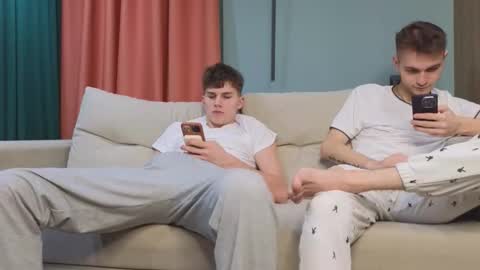 Snapshot of tai_fun chatting on January 14, 6:02 pm Alex online show from January 14, 6:02 pm