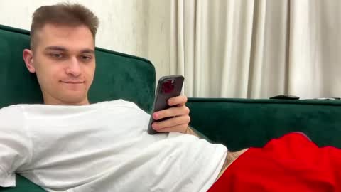 Alex online show from May 22, 6:02 pm