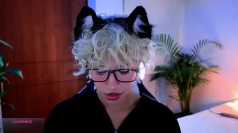 Snapshot of taichi_bluy chatting on October 10, 8:35 am taichi online show from October 10, 8:35 am