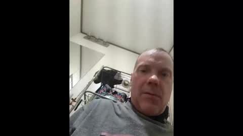 Snapshot of tailblazzer chatting on March 11, 6:53 am tailblazzer online show from March 11, 6:53 am
