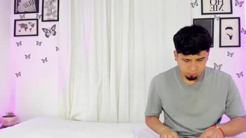 Liam and Juli online show from December 16, 5:06 am