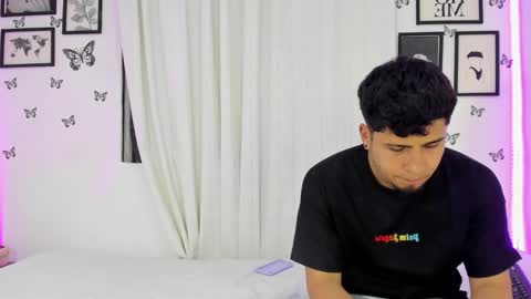 Liam and Juli online show from December 18, 4:53 am