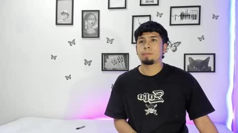 Liam and Juli online show from January 4, 4:33 am