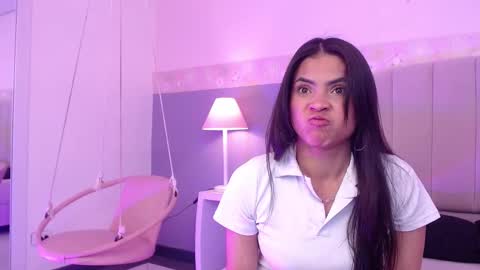 Snapshot of taira_rouse chatting on September 29, 12:21 pm Taira online show from September 29, 12:21 pm