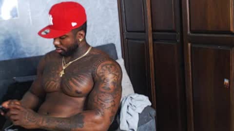 Tairon Tucke online show from December 17, 2:44 am