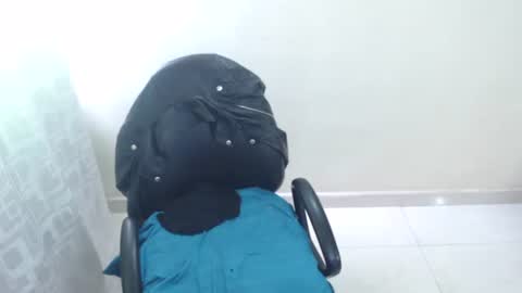 Juli online show from February 2, 3:22 pm