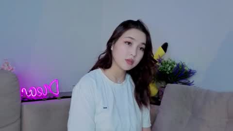 Soo Ying online show from February 2, 8:18 pm