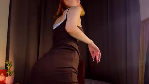 im Lally online show from September 28, 2:39 am