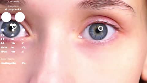 Snapshot of taitehambelton chatting on January 29, 3:22 am Mia online show from January 29, 3:22 am