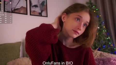 Mia online show from December 20, 1:34 am