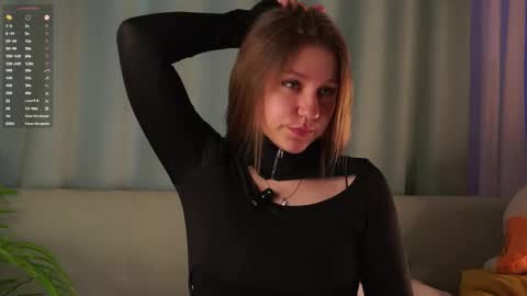 Molly online show from May 11, 1:33 am