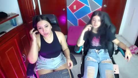 Snapshot of takis_mix chatting on March 25, 11:33 pm GABII online show from March 25, 11:33 pm