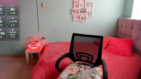 Talia  mia online show from May 14, 1:29 pm
