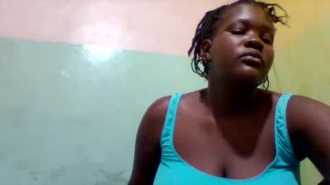 Snapshot of taliah254 chatting on April 21, 12:44 pm taliah254 online show from April 21, 12:44 pm