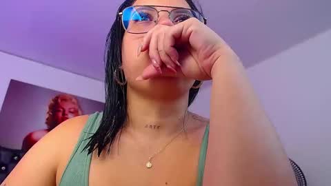 Snapshot of taliana36 chatting on February 8, 12:28 pm taliana36 online show from February 8, 12:28 pm