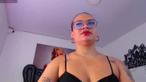 Snapshot of taliana36 chatting on October 17, 12:08 pm taliana36 online show from October 17, 12:08 pm