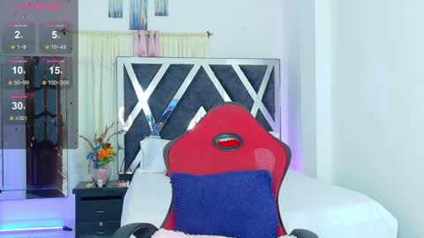 Snapshot of talianamoreno chatting on April 8, 2:11 am taliana modelo independiente online show from April 8, 2:11 am