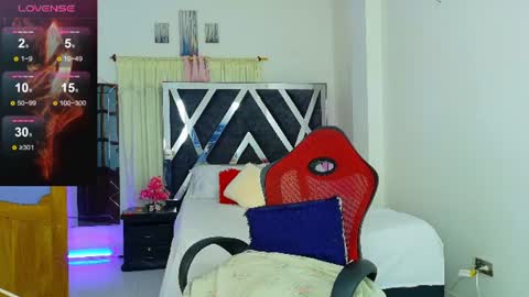 taliana  modelo independiente online show from June 17, 2:47 am