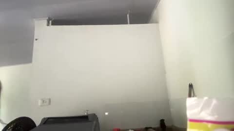 Snapshot of talianavega chatting on October 24, 11:50 am tali  online show from October 24, 11:50 am