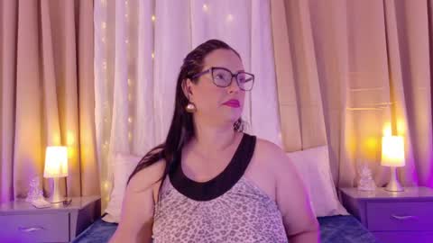 tali  online show from May 8, 6:46 pm