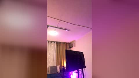 tali  online show from July 2, 6:25 pm