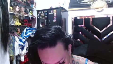 talianha online show from February 2, 3:38 am