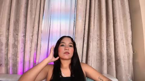 Talia Vendrell online show from February 4, 12:00 pm