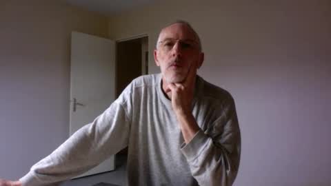 Jack Pierrot online show from May 6, 6:52 am
