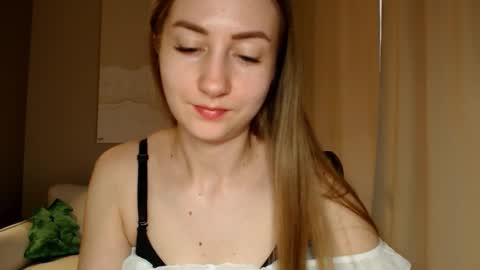  Kira  online show from January 8, 10:37 am