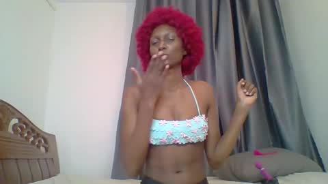 Snapshot of talisha_smiley chatting on April 18, 11:47 am talisha smiles online show from April 18, 11:47 am