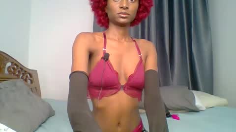 Snapshot of talisha_smiley chatting on May 4, 1:45 am talisha smiles online show from May 4, 1:45 am