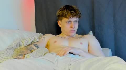 Snapshot of talkinghead7 chatting on April 22, 4:08 pm Colin online show from April 22, 4:08 pm