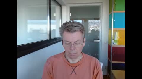 Snapshot of tall_dudenl chatting on November 21, 10:58 am Tall daddy online show from November 21, 10:58 am