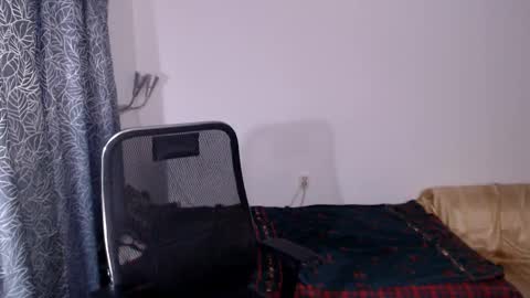 Snapshot of tall_sam chatting on February 21, 10:26 pm tall_sam online show from February 21, 10:26 pm