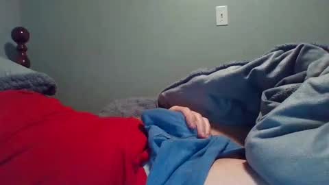 Snapshot of tallguy88444 chatting on February 1, 2:58 am tallguy88444 online show from February 1, 2:58 am