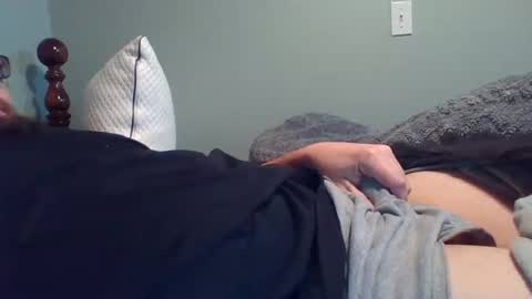 Snapshot of tallguy88444 chatting on March 14, 1:44 am tallguy88444 online show from March 14, 1:44 am