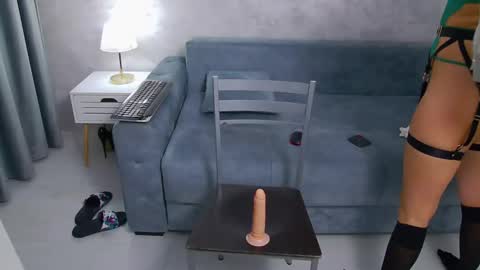 Tallida online show from March 3, 9:05 pm